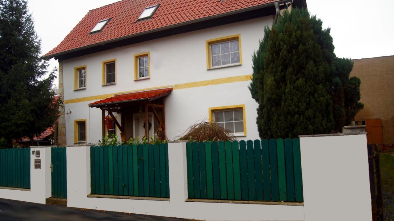 Gaestewohnung Am Thuemmlitzwald Ґрімма Екстер'єр фото